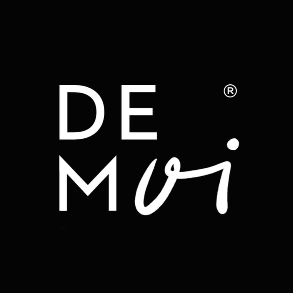 DE MOI logo