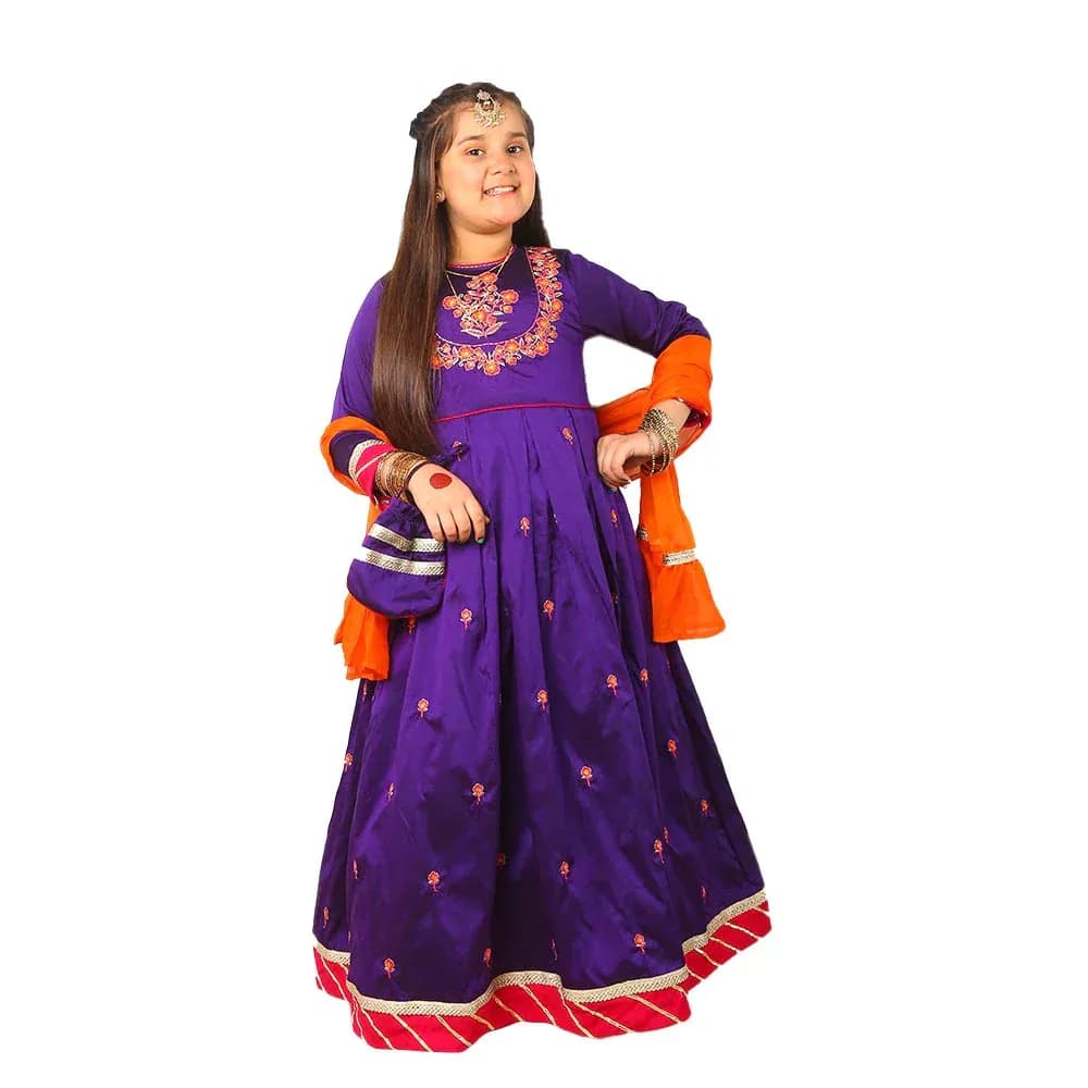 Where Can I Buy Pakistani Party Wear Dresses for Girls?